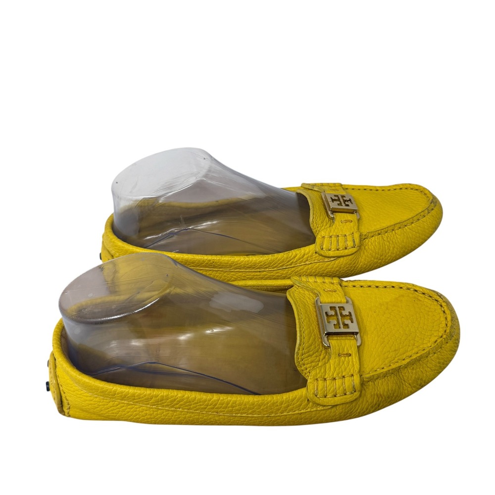 Tory Burch Driving Moccasin Yellow Pebble Leather Shoes Preppy Womens 9M - Picture 1 of 11